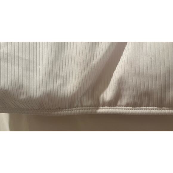 White Ribbed Bikini Top - Size L - NWT - Picture 5 of 7